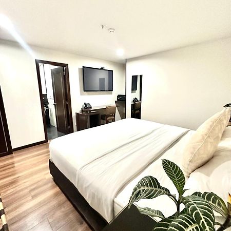 Hotel Sheridan Богота Екстериор снимка