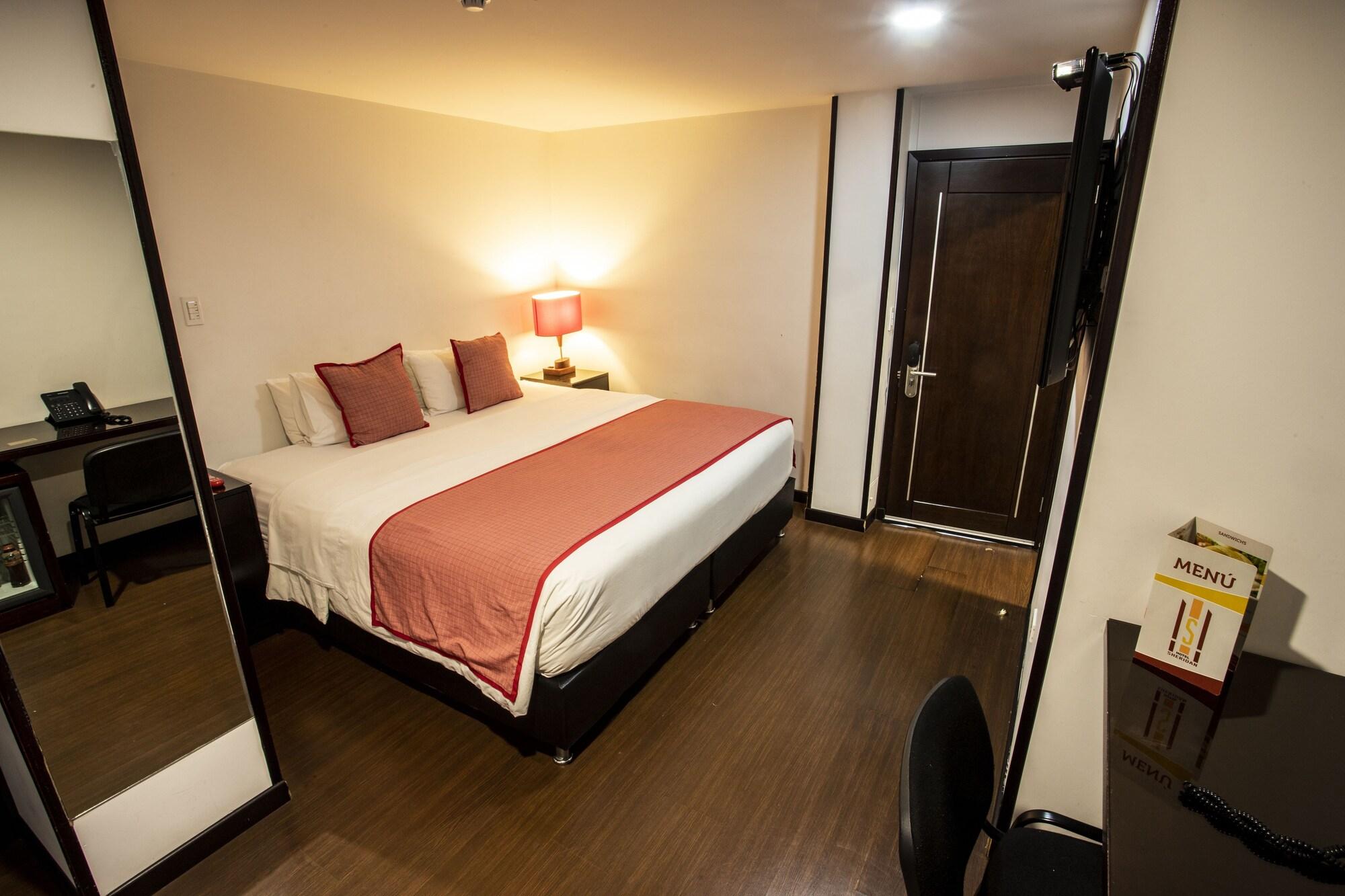 Hotel Sheridan Богота Екстериор снимка