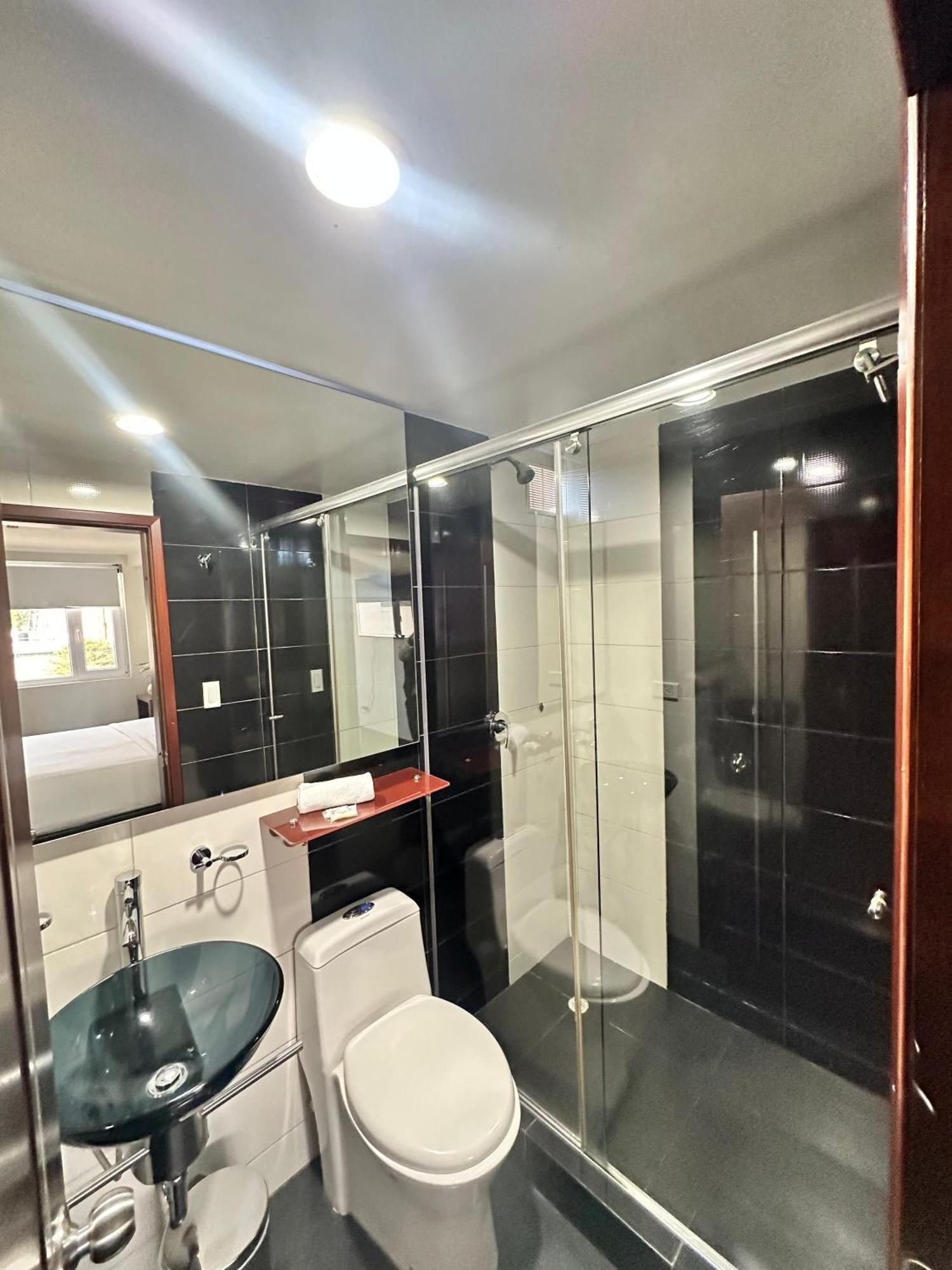 Hotel Sheridan Богота Екстериор снимка